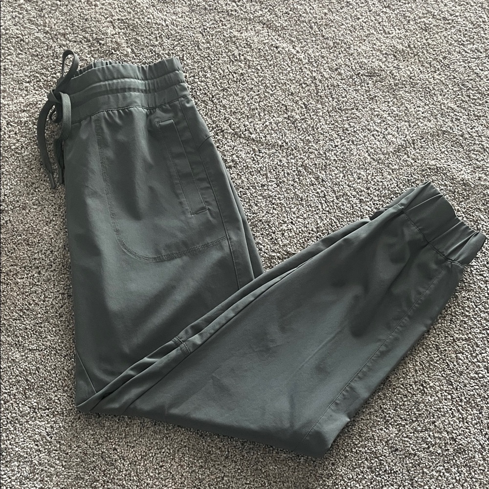 Women’s Kyodan Size S Jogger Pants - NWOT